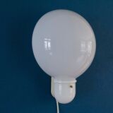 Space age perspex balloon wall lamp, white wall sconce, mushroom, acrylic vintage lighting