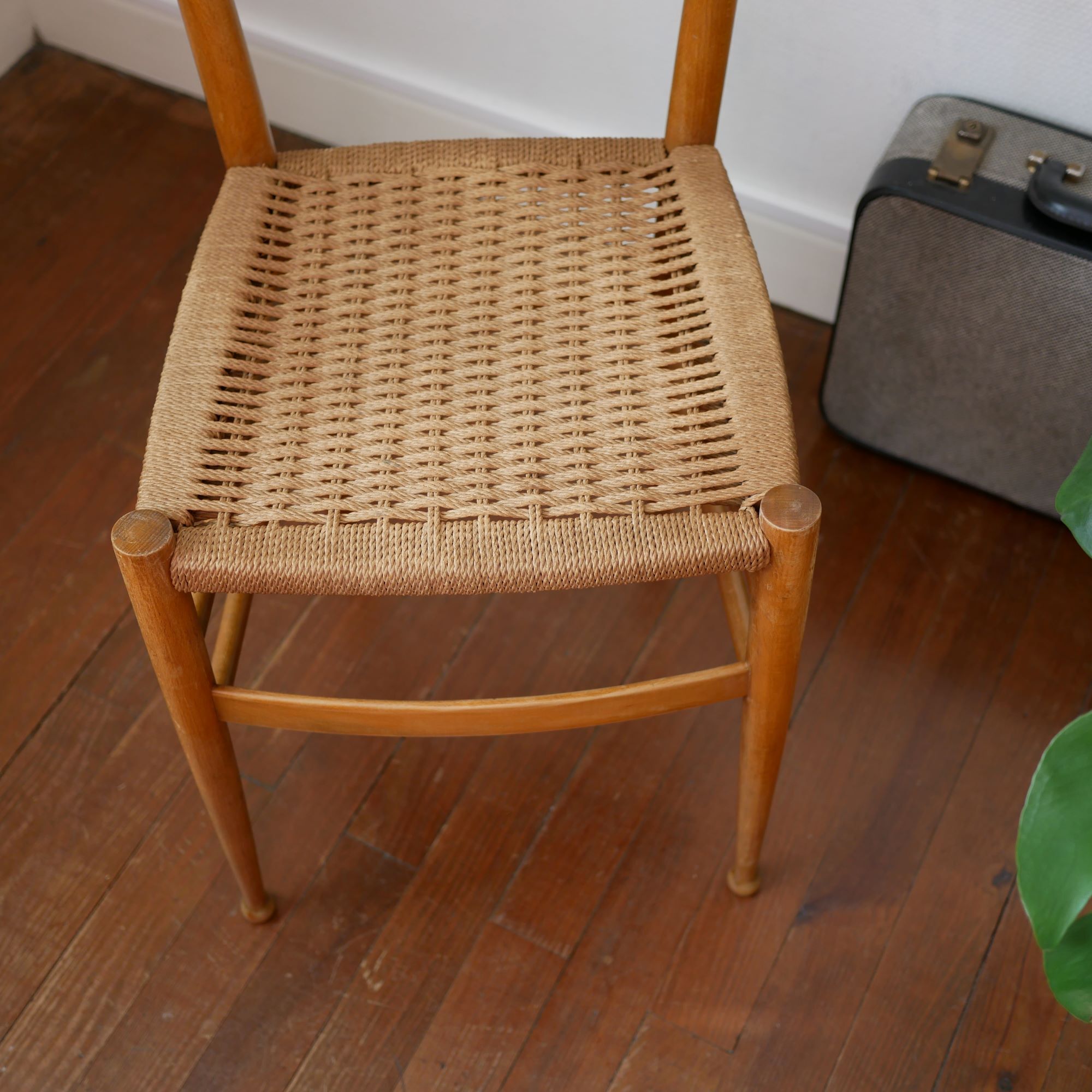 Chairs made of wood and rope