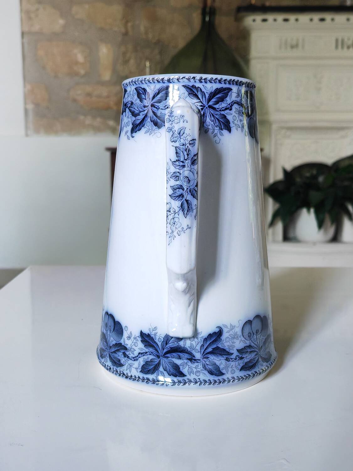 Badonviller pitcher in iron earth