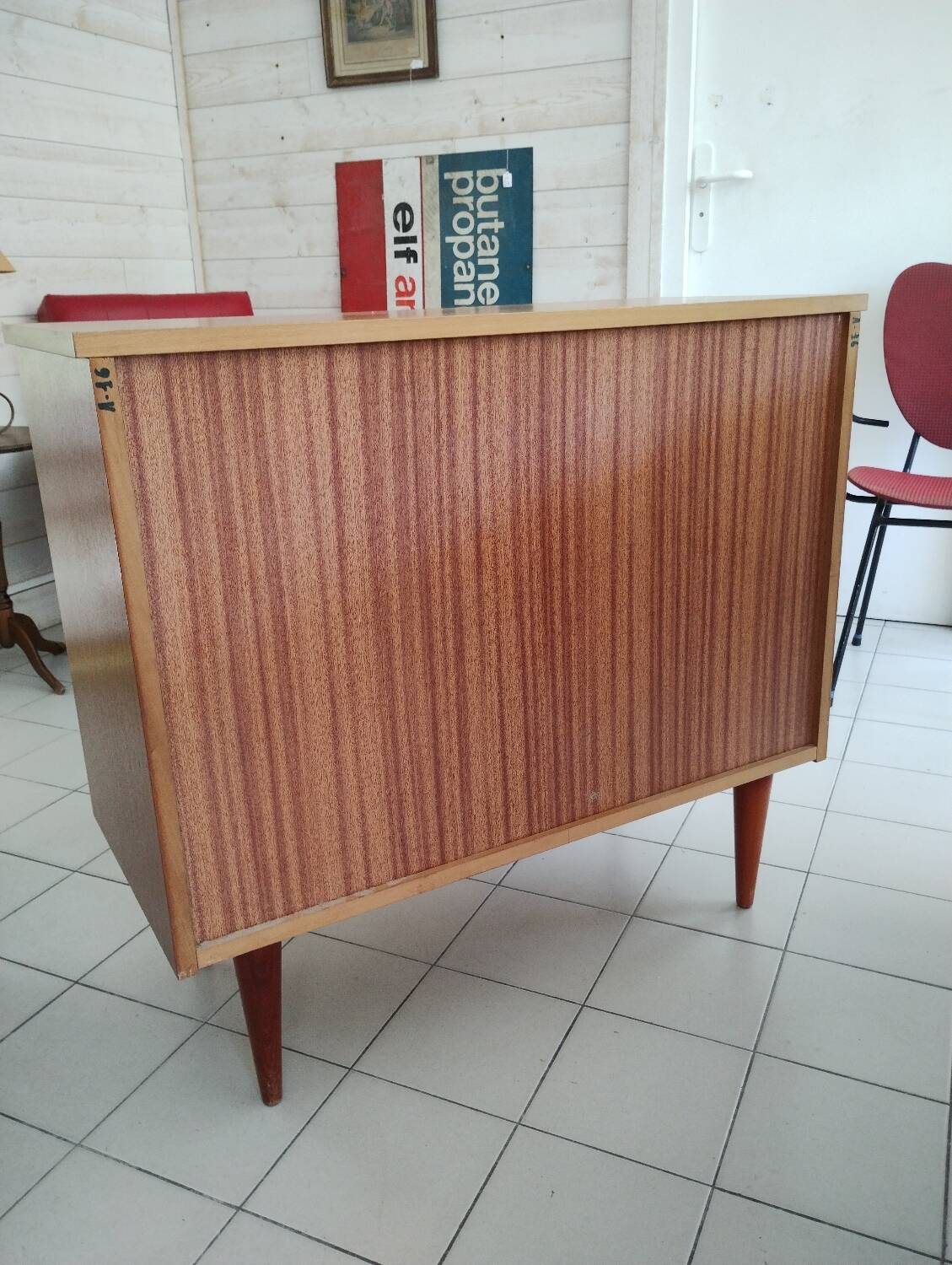 Vintage chest of drawers
