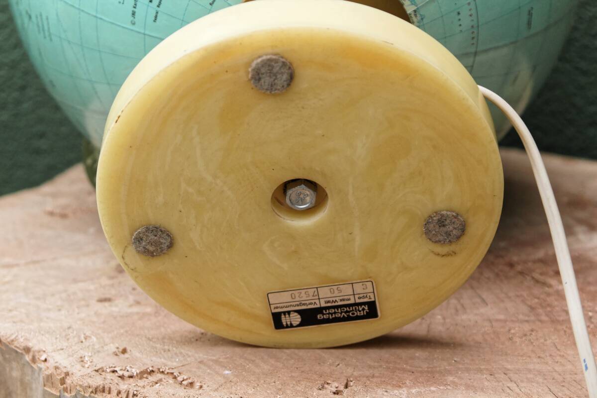 Globe terrestre JRO Verlag, Munchen