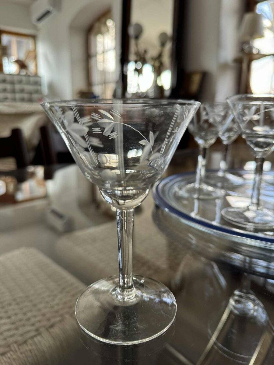 Vintage hand-engraved crystal glasses, 1940s, set of 6