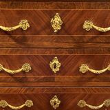Louis XV chest of drawers in marquetry
