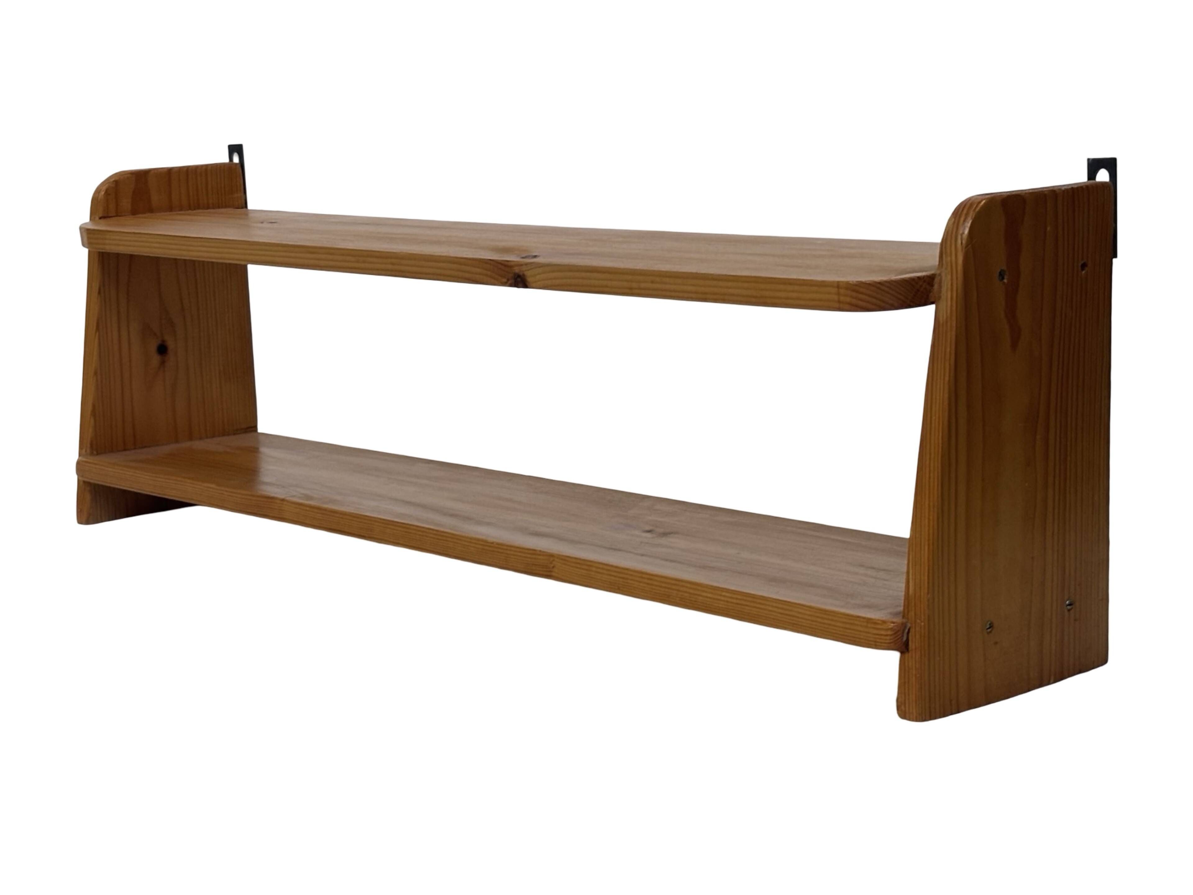 Vintage wooden wall shelve rack in pinewood minimalist design