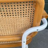 Cesca model B64 chair with armrests in white Design
