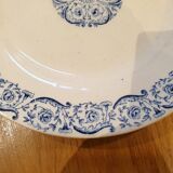 11 plates in opaque porcelain from Gien known as Terre de Fer