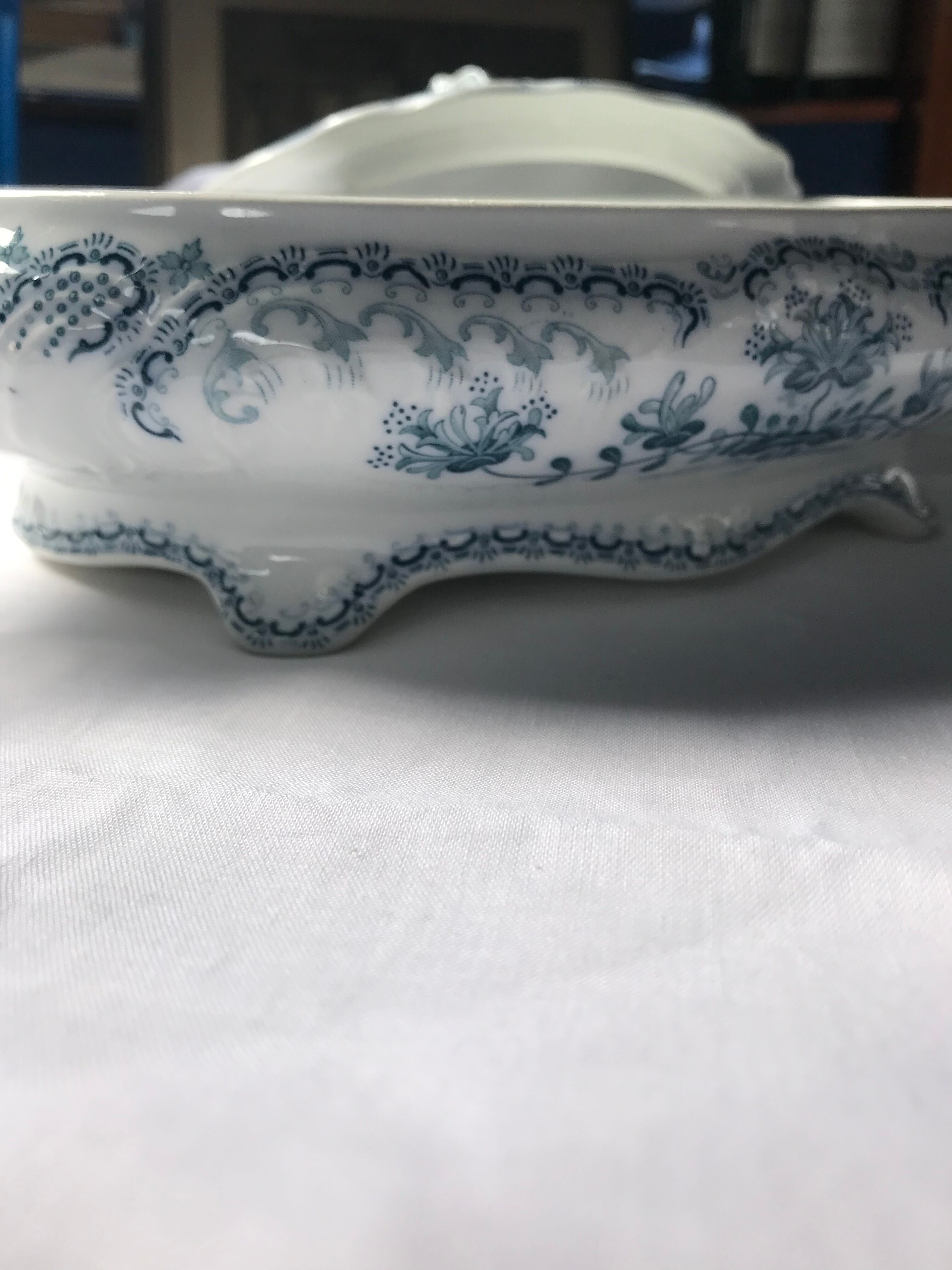 Dish tureen st Amand et Hamage - Regency