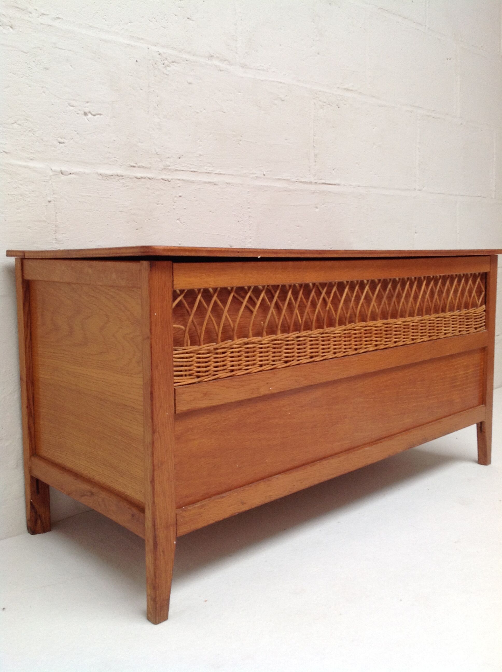 Banc coffre en rotin