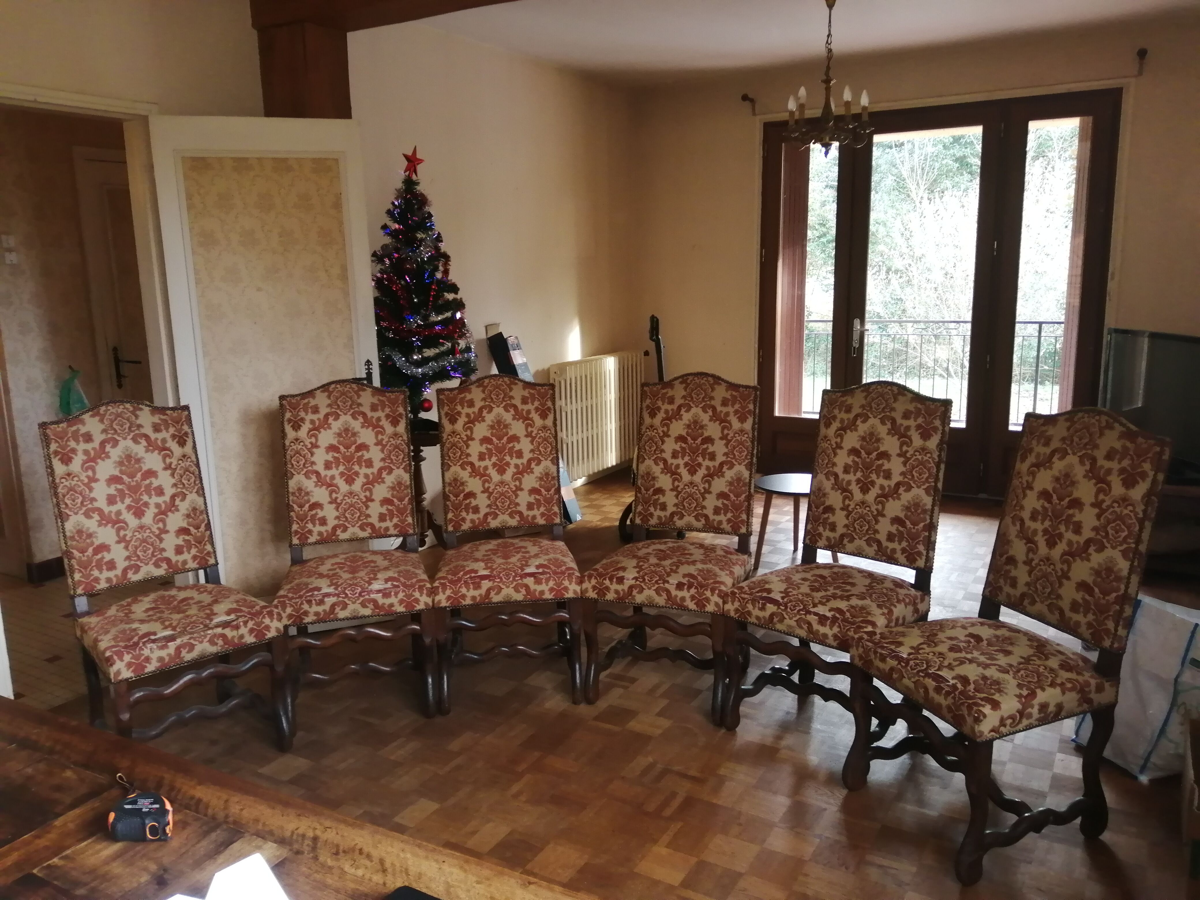 6 Louis XIII chairs or called sheepbone