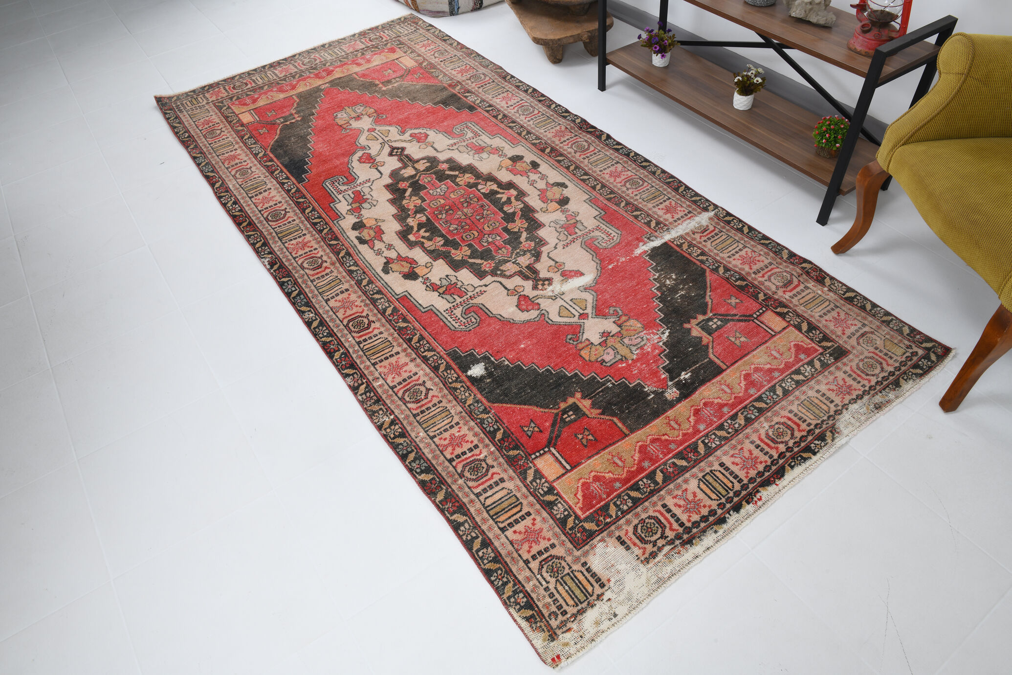 4x10 red & beige wool vintage rug 140x301cm