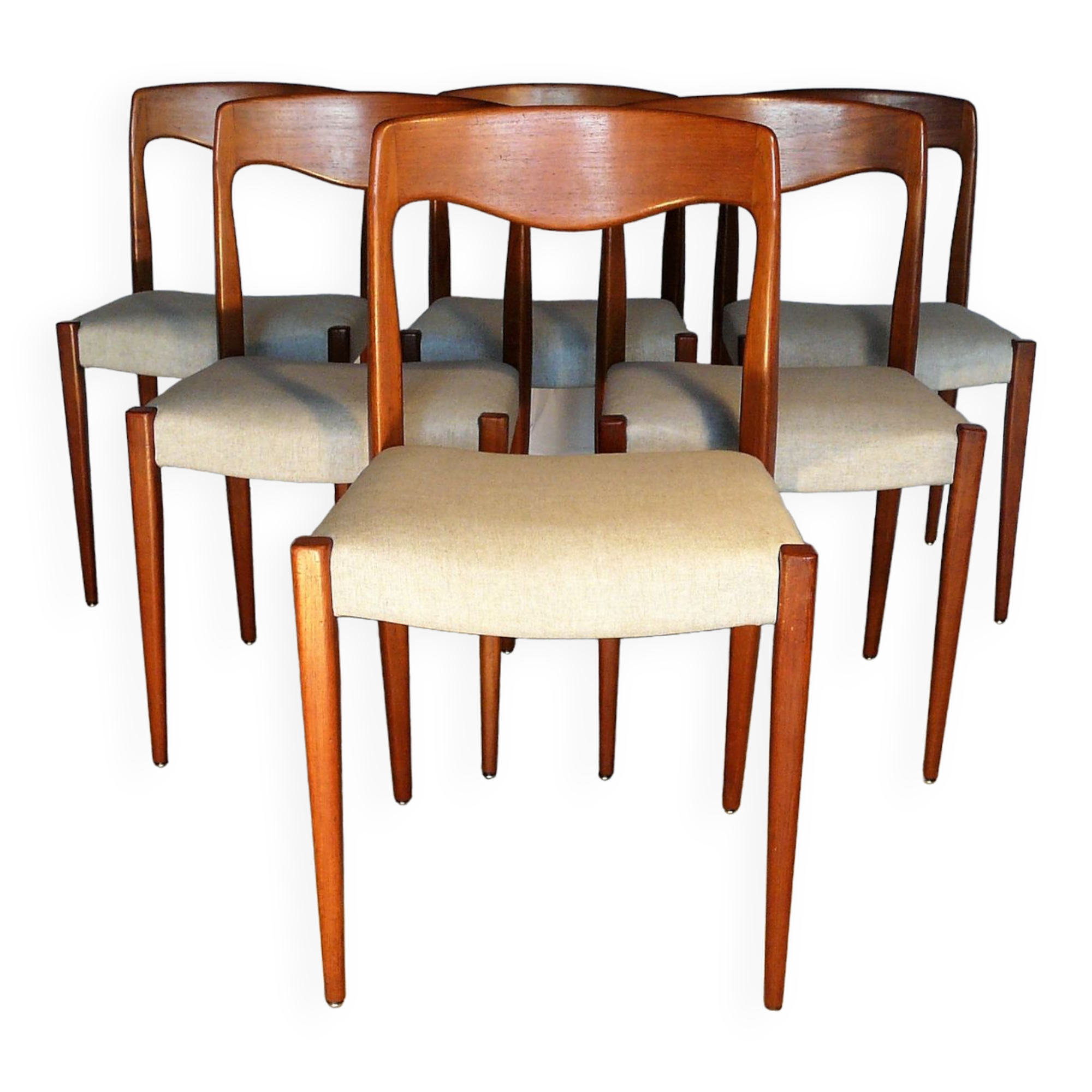 Set of 6 scandinavian teak chairs