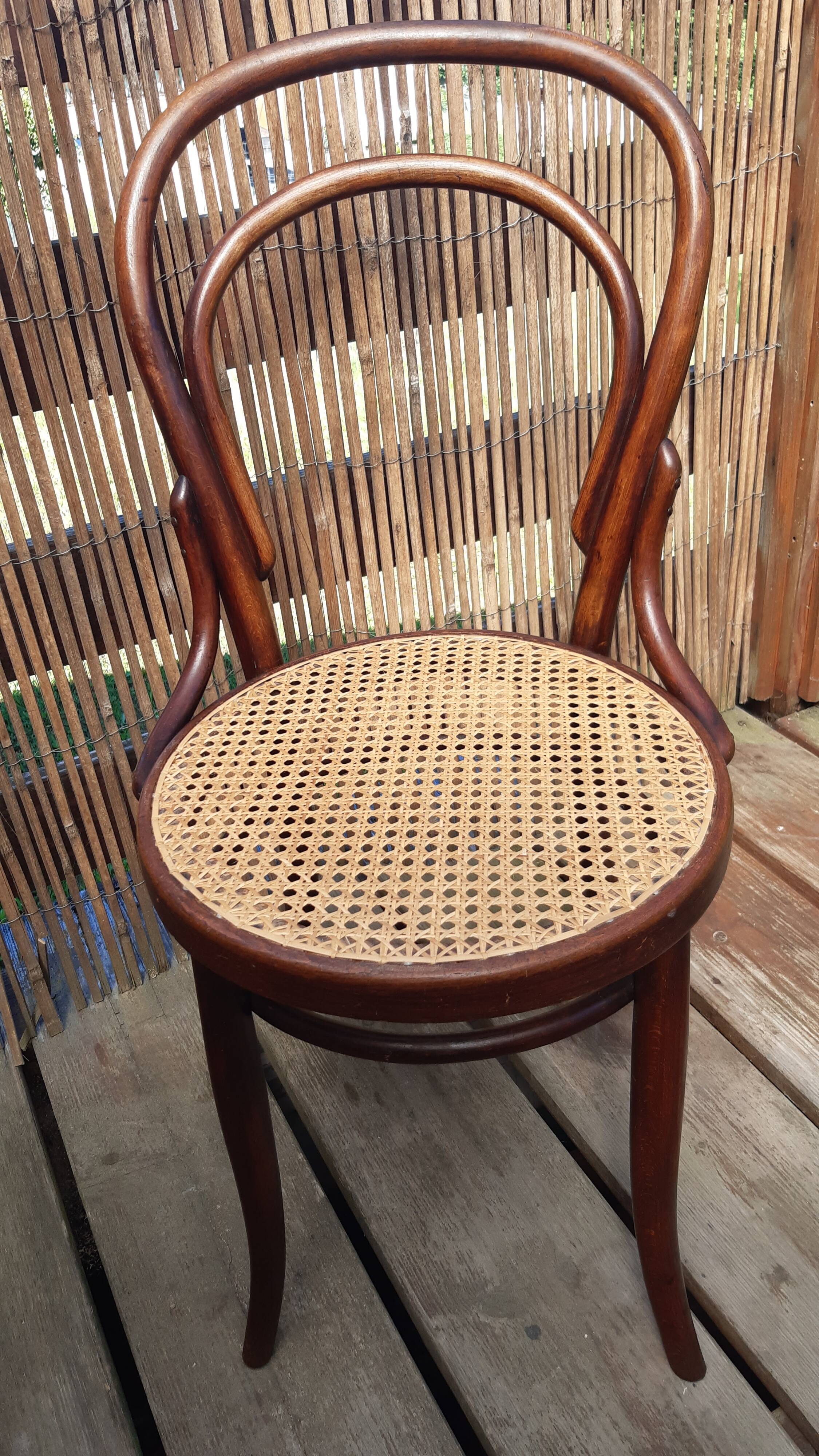 Bistro chairs Thonet n°18