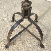 Bienaise stool of the years 1935, model 203 with 4 flat iron cathedral legs joined by a