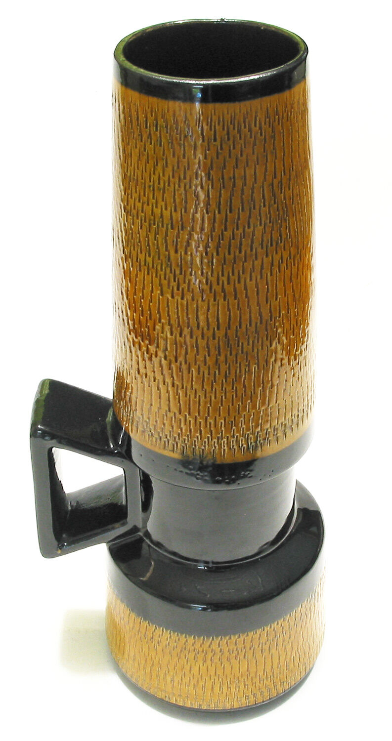 Modernist vase west germany by bay keramik