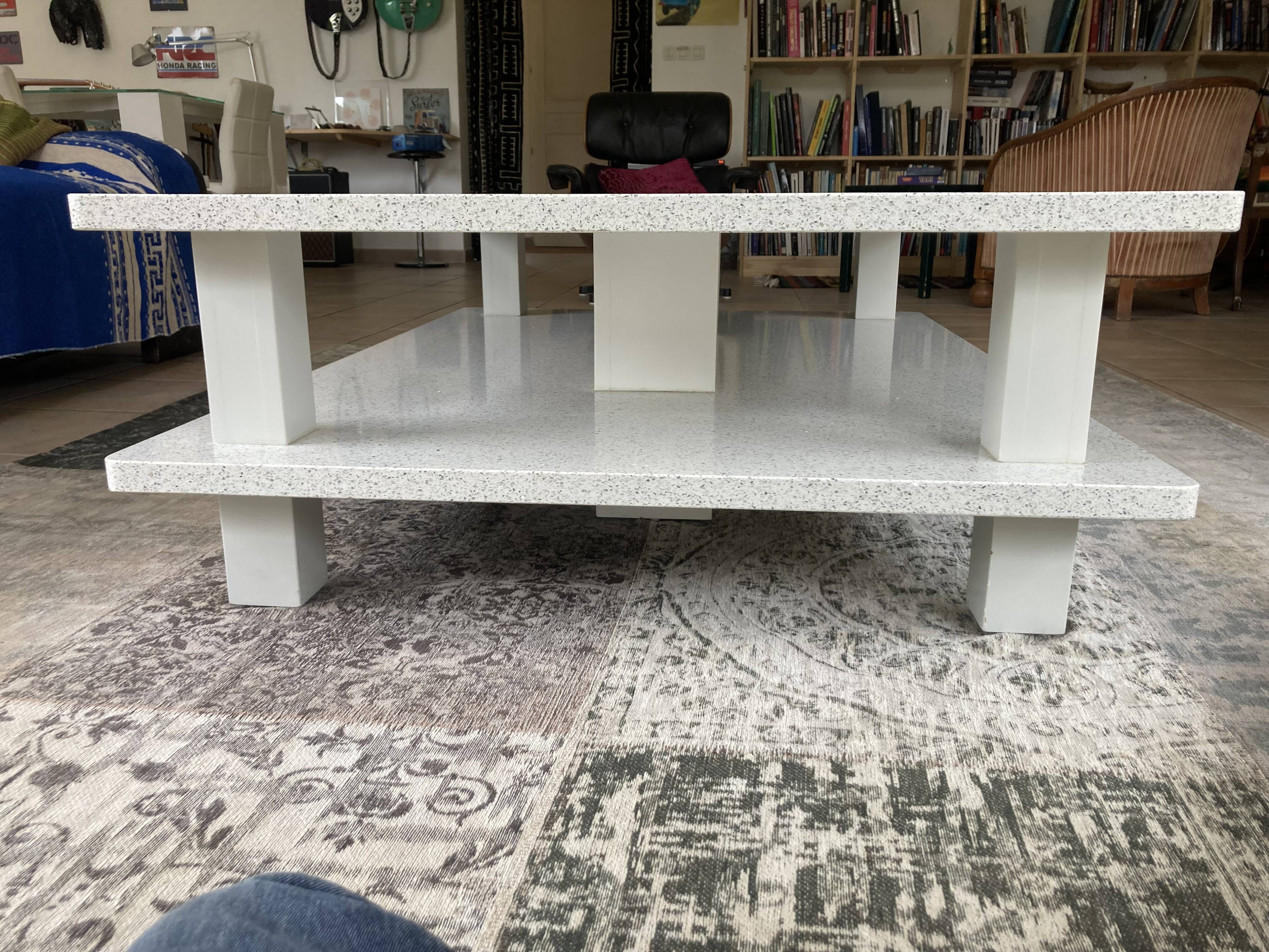 Design coffee table with double top Quartz