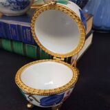 Porcelain egg