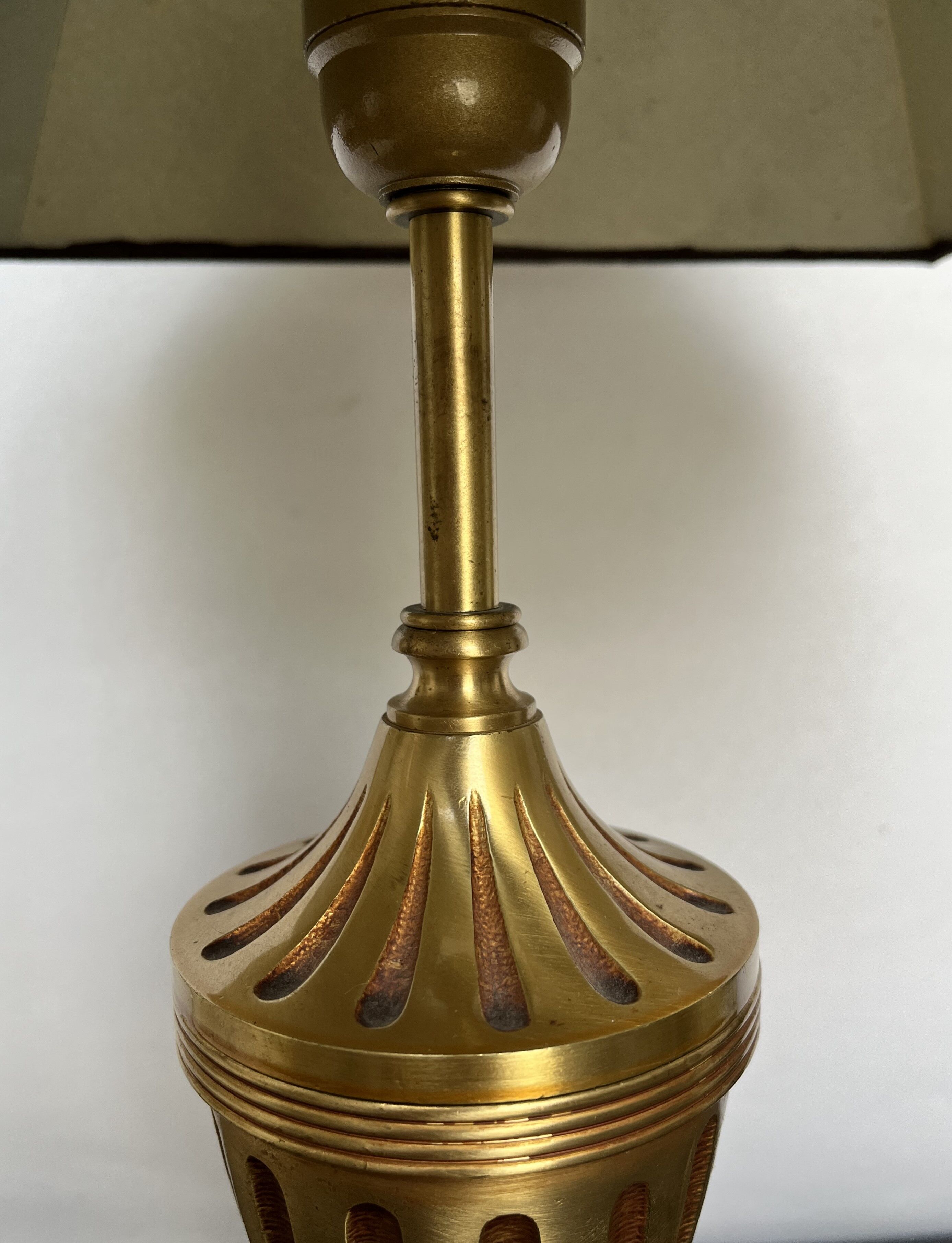 Antique lamp with gilded bronze foot