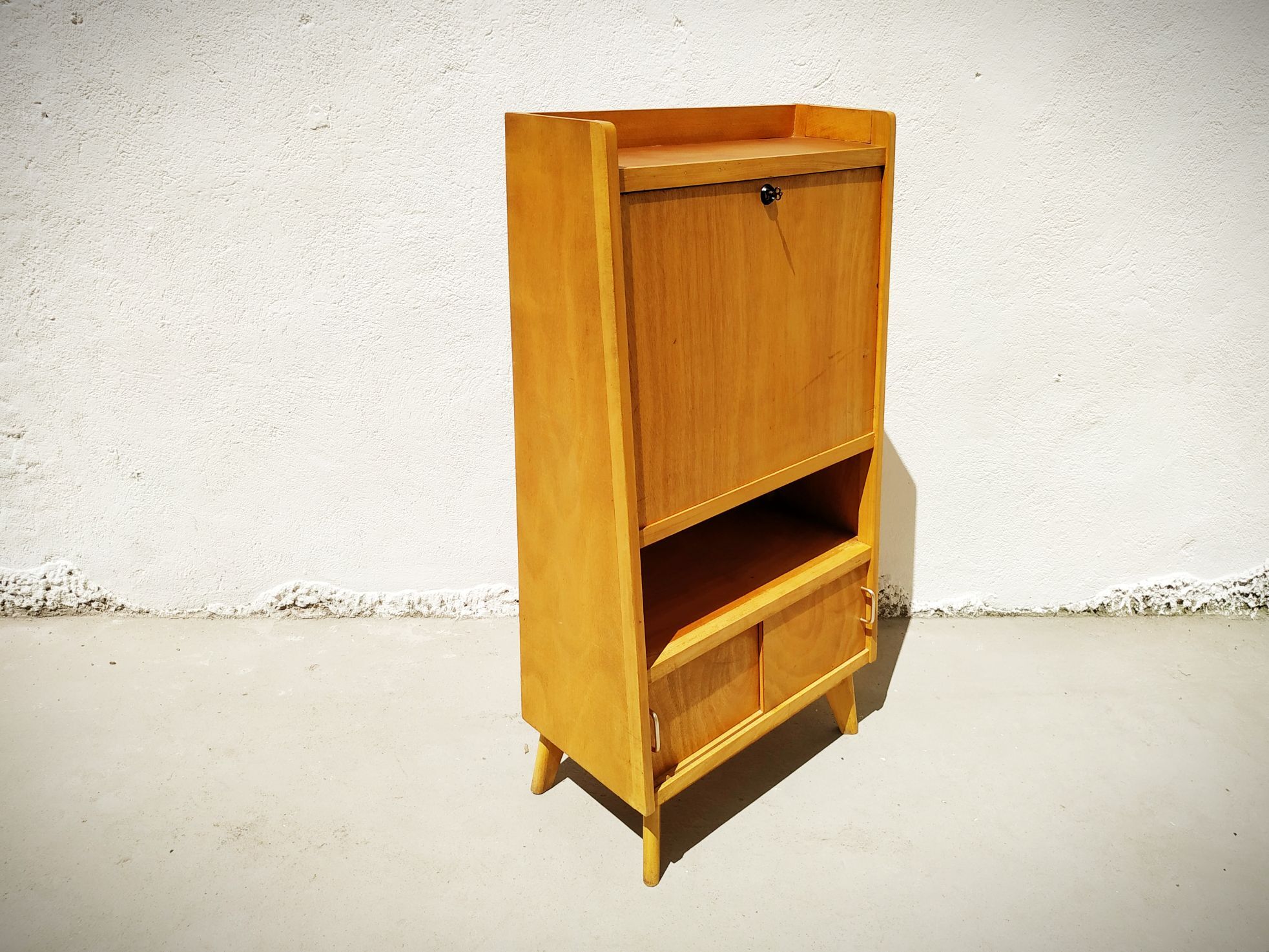 Secretary feet compass 1950's