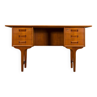 Danish teak desk by Gunnar Nielsen for Tibergaard 1960s