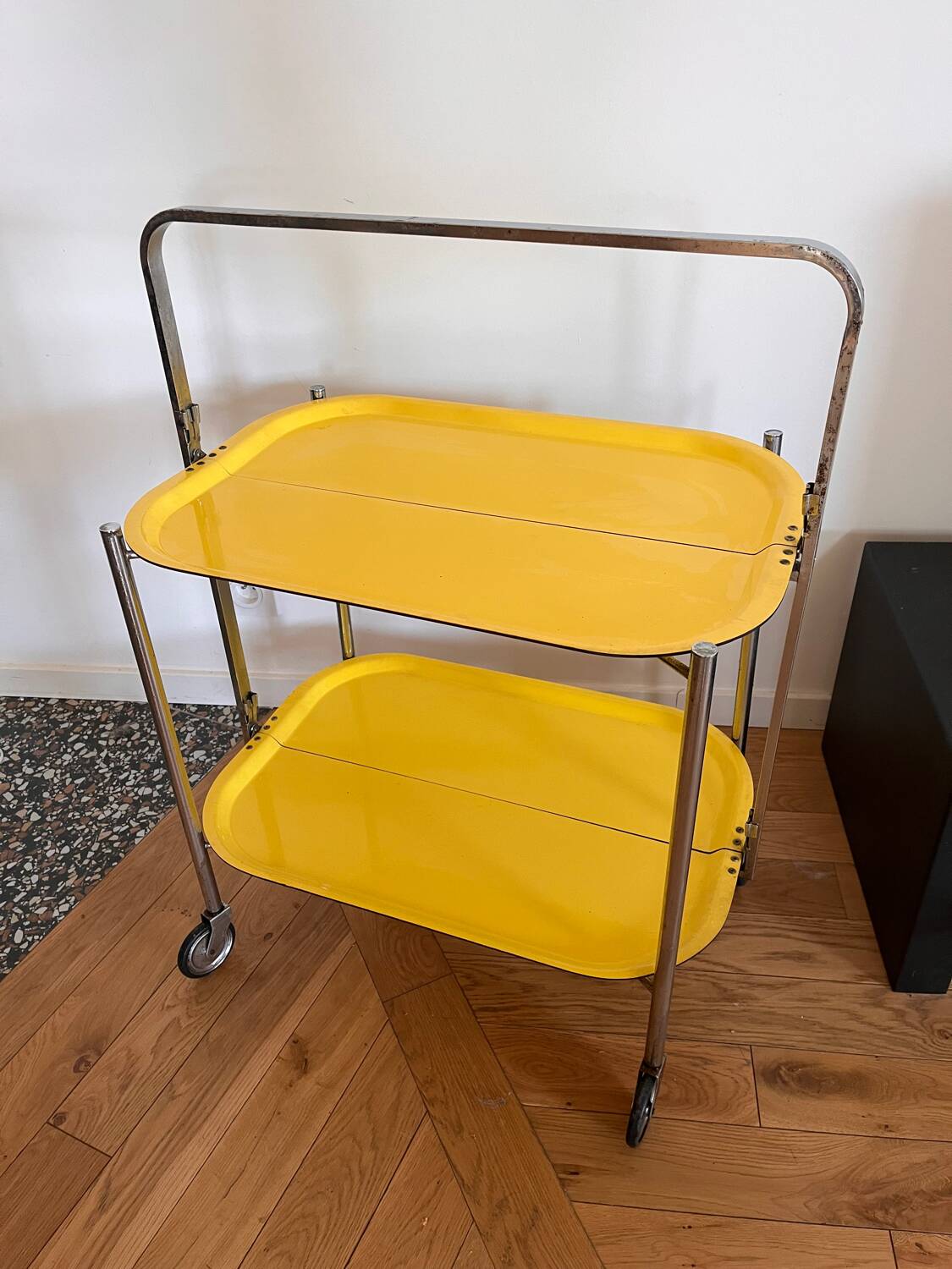 Vintage serving trolley