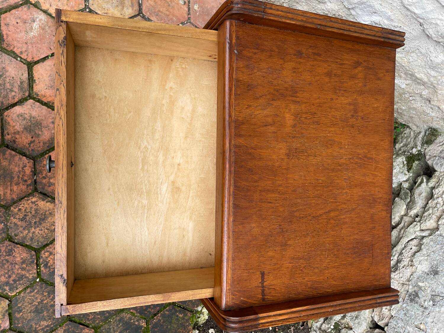 Vintage chest of drawers