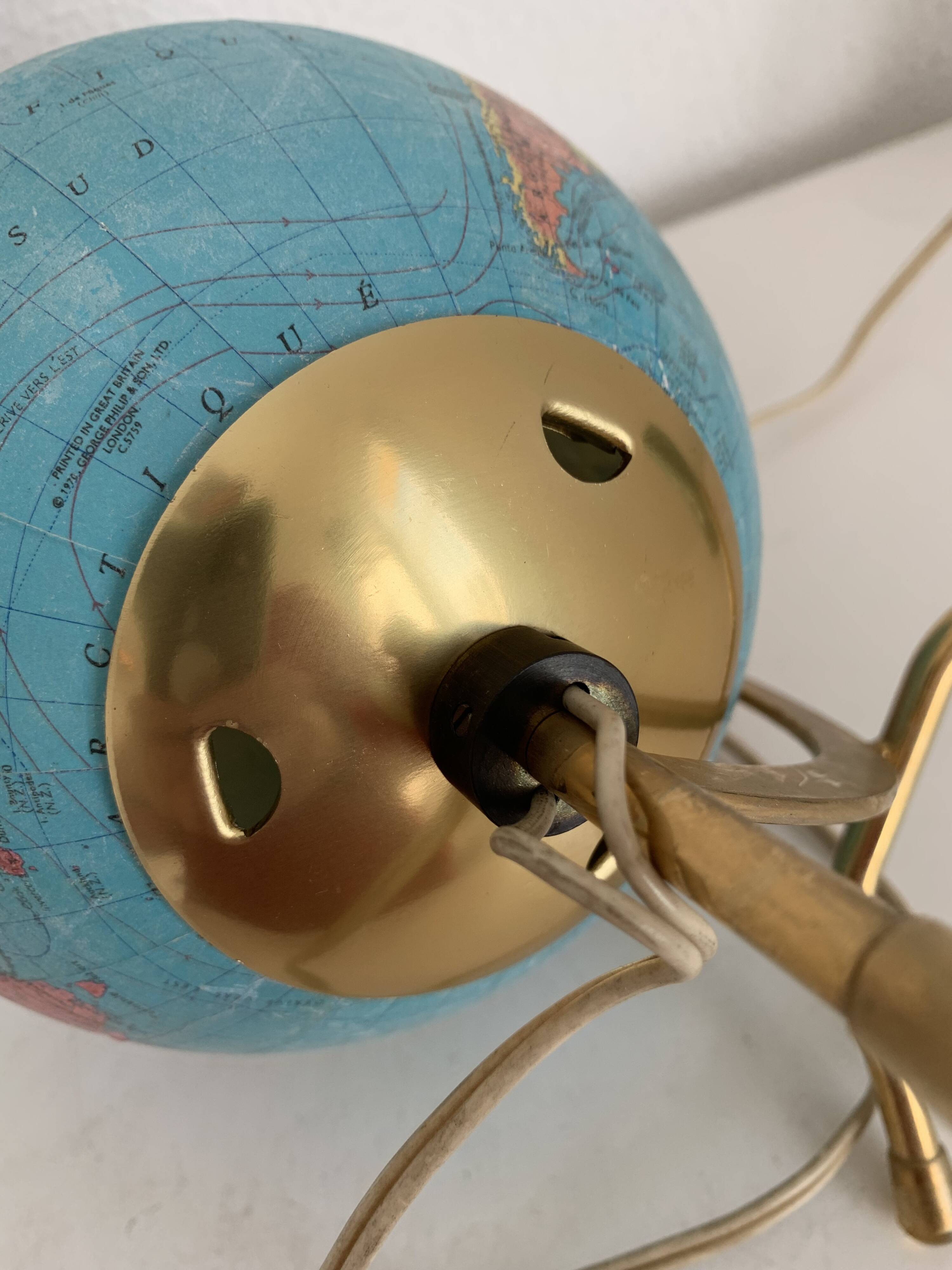 Globe vintage 1970 terrestre Taride tripode doré verre mappemonde - 23 cm