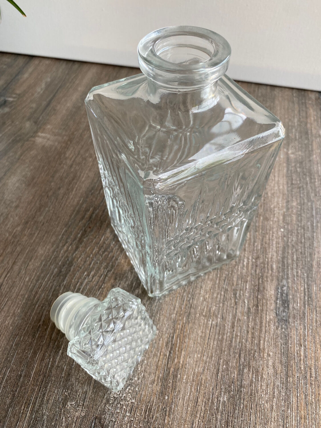 Whisky decanter