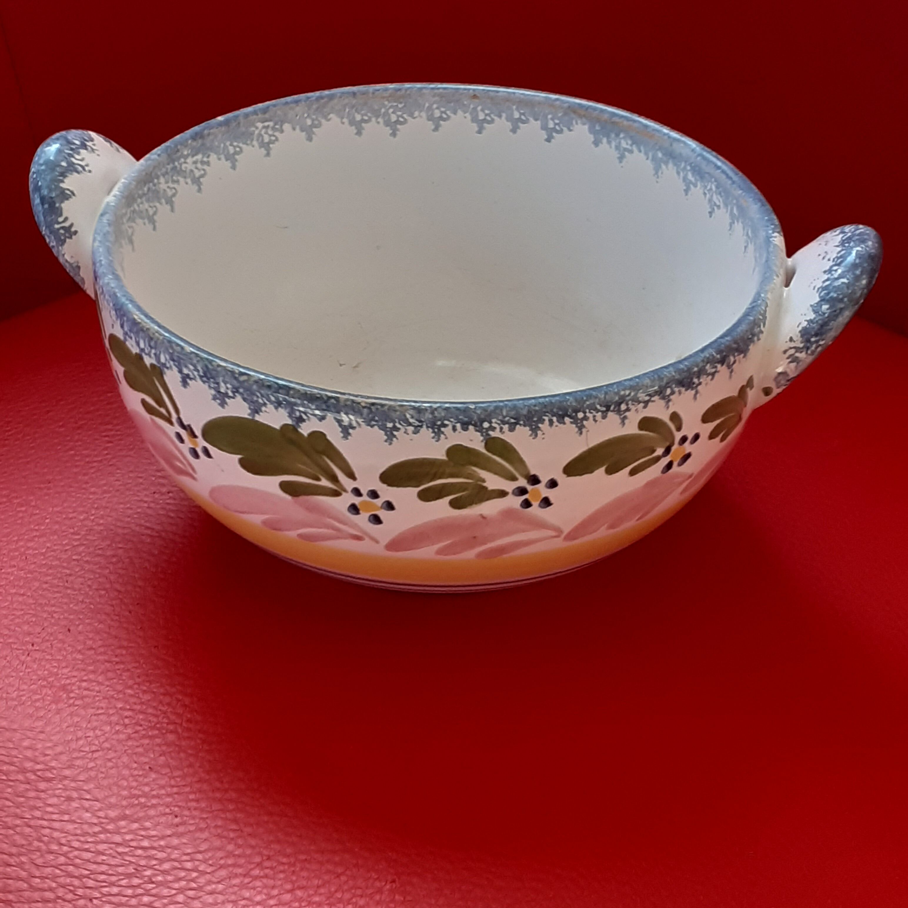 Ear bowl, Keraluc, hand painted