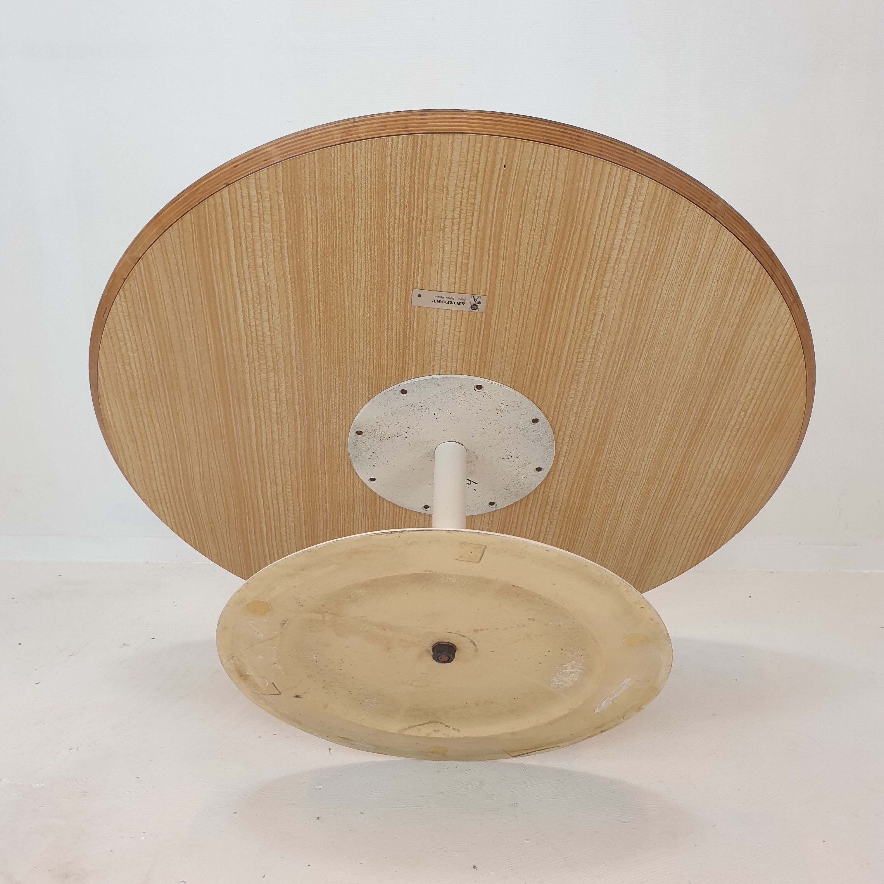 "Circle" Coffee Table by Pierre Paulin for Artifort, 1960's