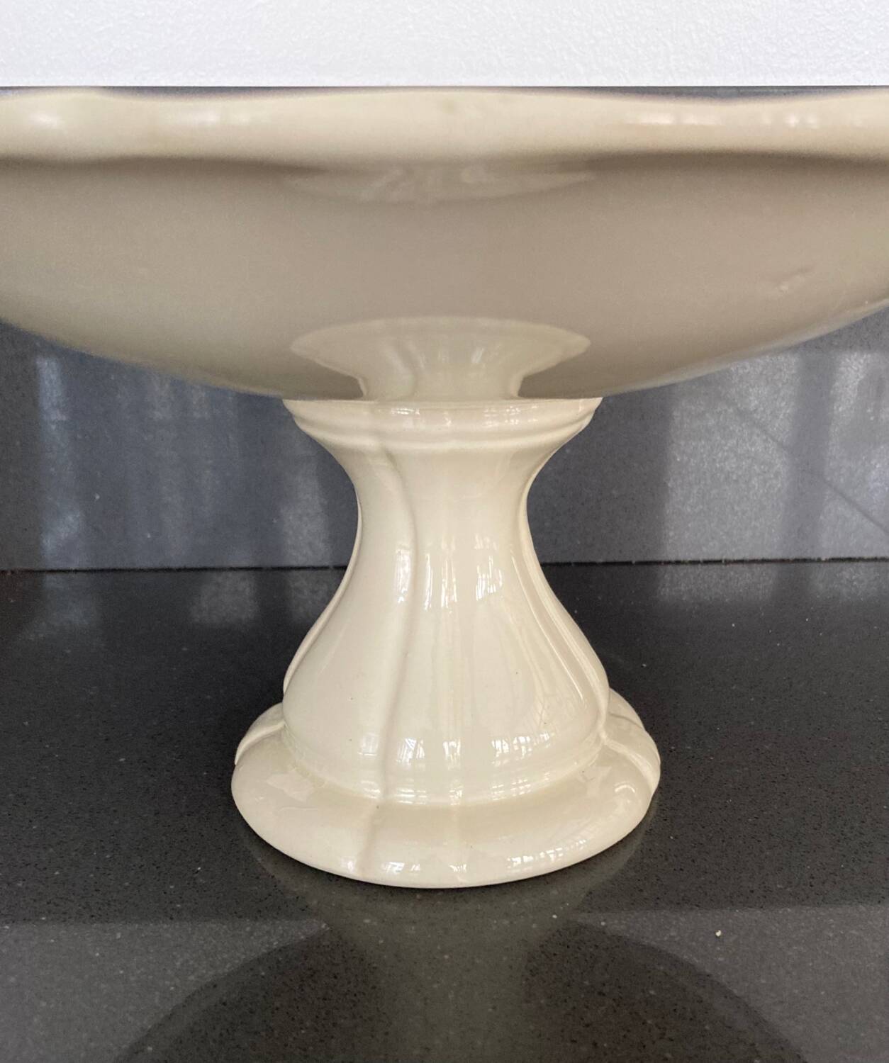 Sarreguemines compotier, ivory model with gadroons