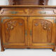 Buffet Art Nouveau en acajou sculpté et vitraux, vers 1900