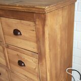 Trades furniture 9 drawer pine handles shells