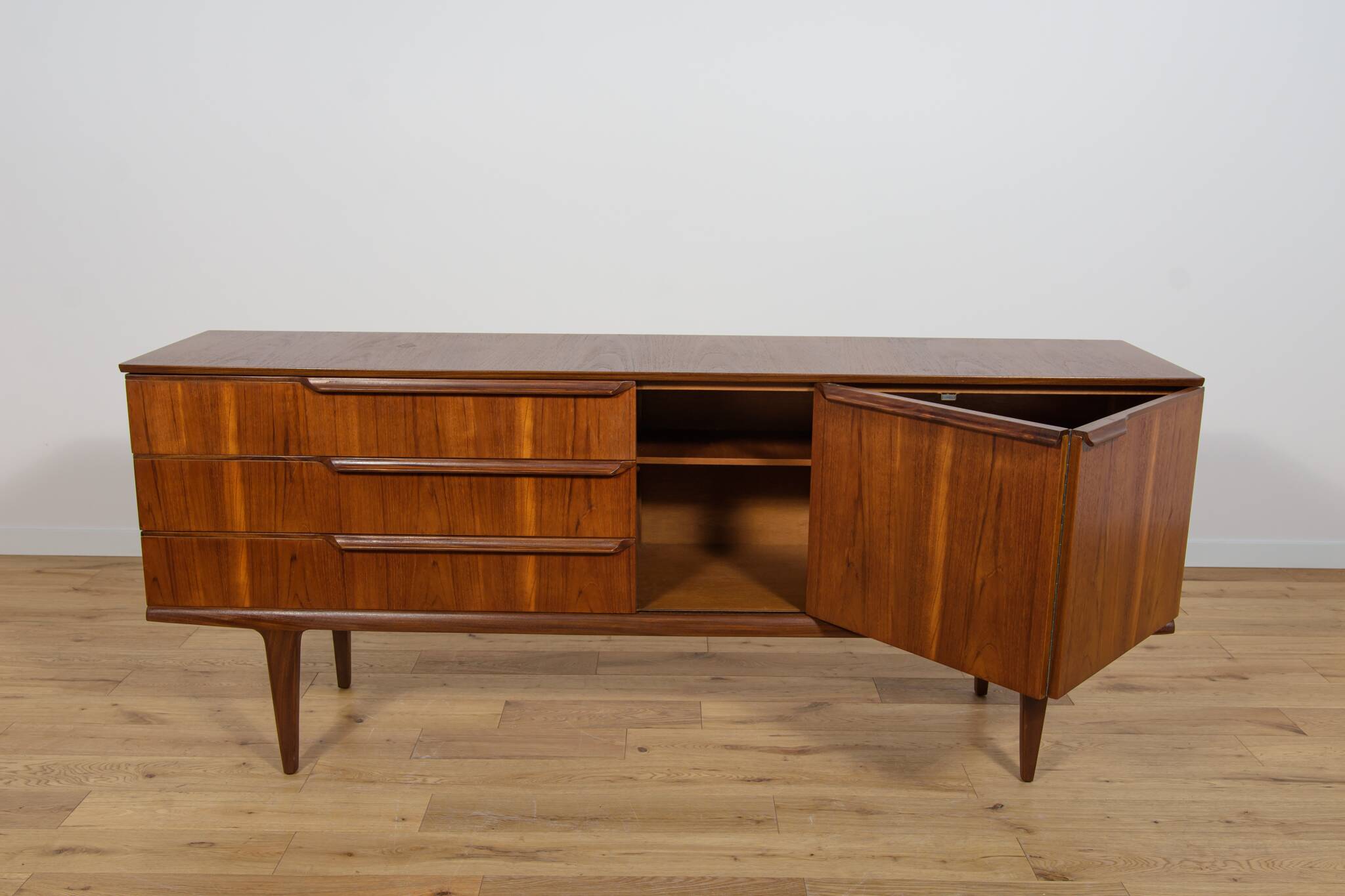 Mid-Century British Teak Sideboard, 1960s