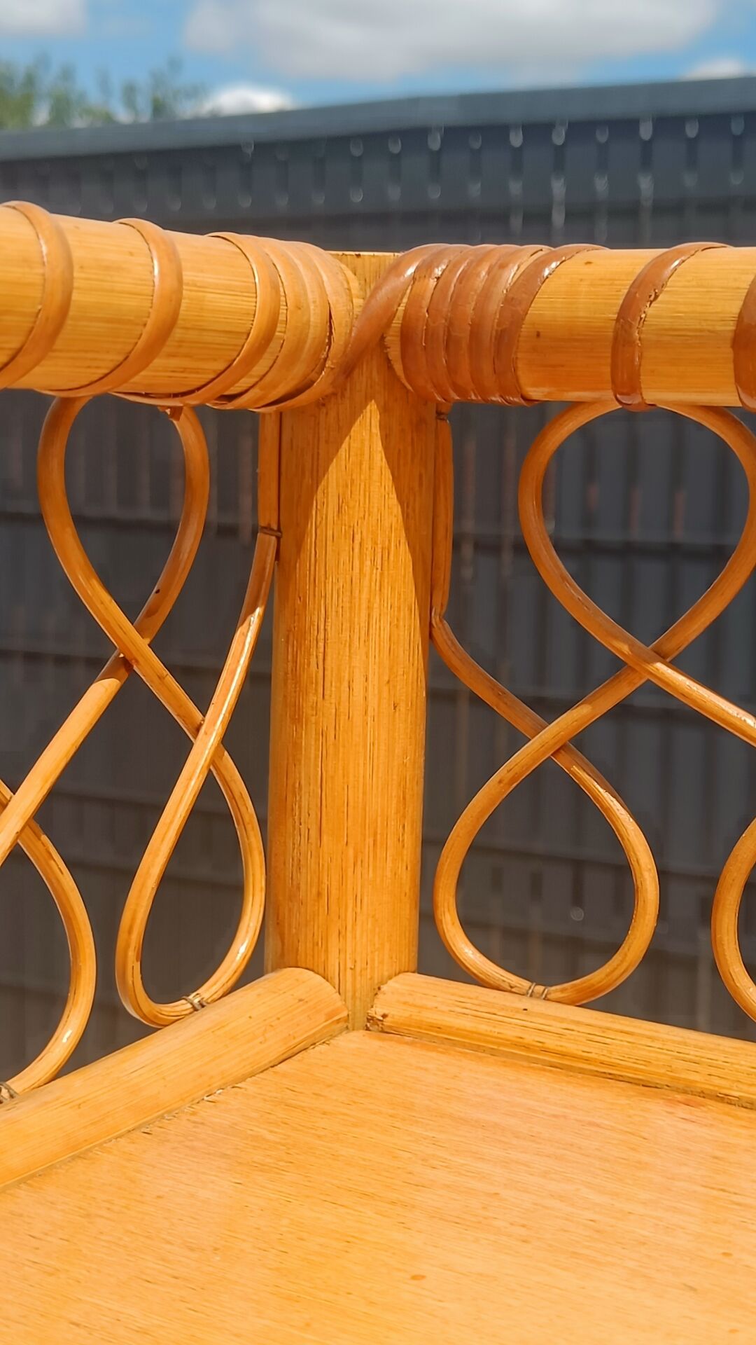 Vintage corner shelf in rattan – 1970s – Exceptional condition