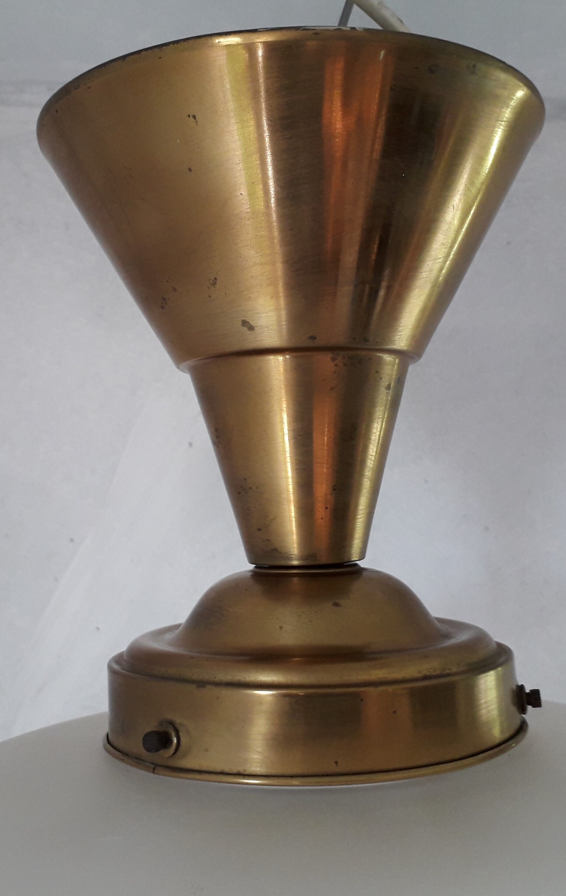 Art deco hanging lamp