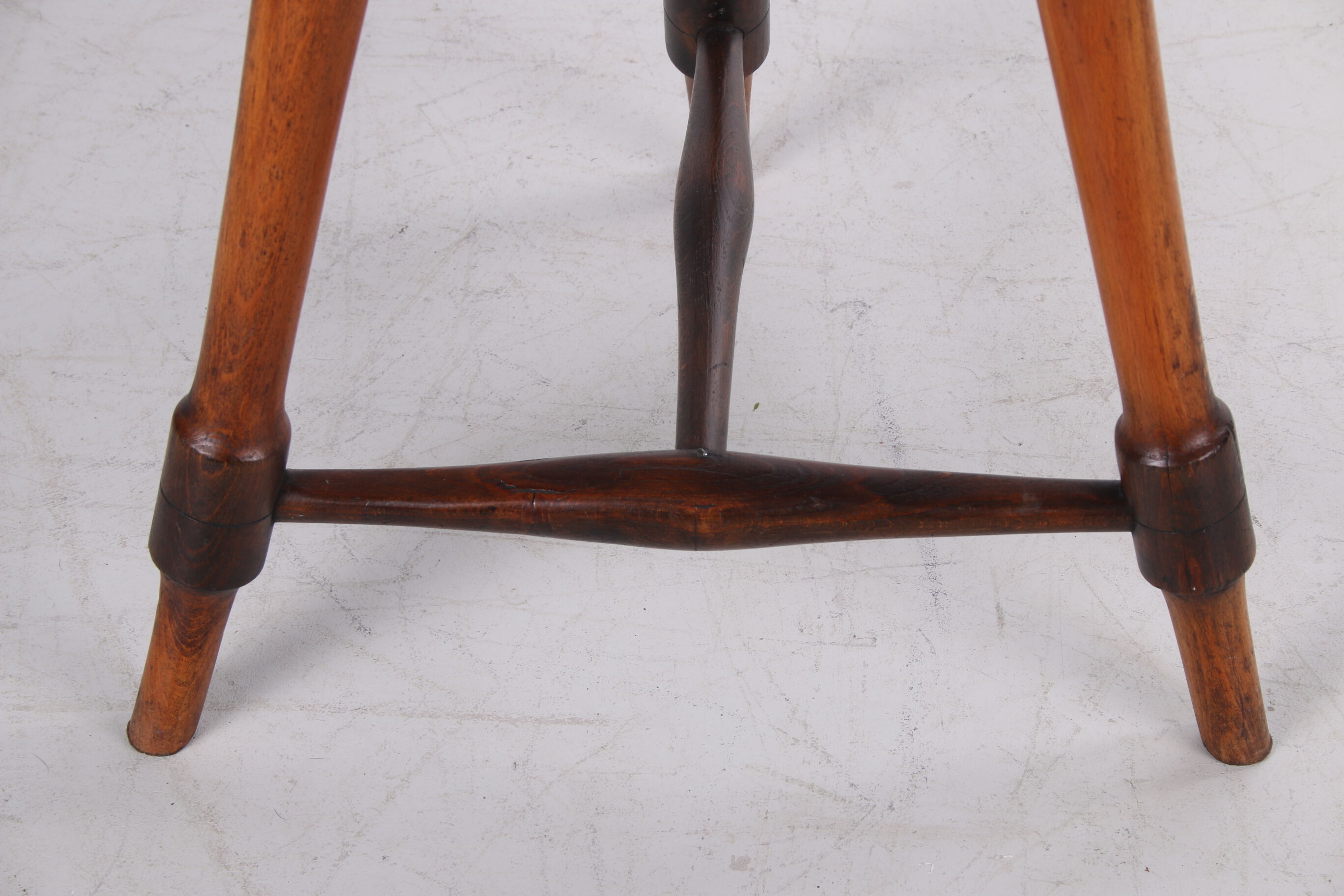 Very Old Oak Elegant stool 1920s with a beautiful patina.