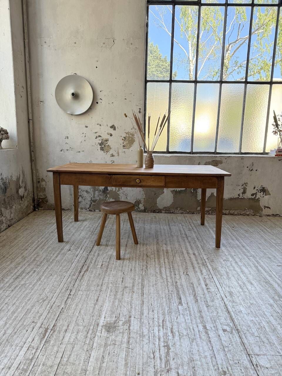 Cherry farmhouse table with spindle legs, 1950s