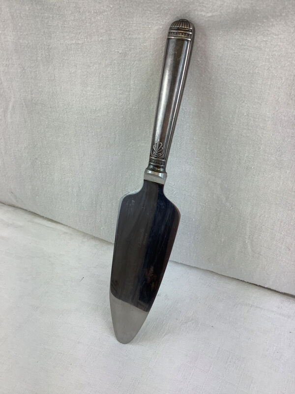 Pelle à tarte fabrique Christofle modèle Malmaison