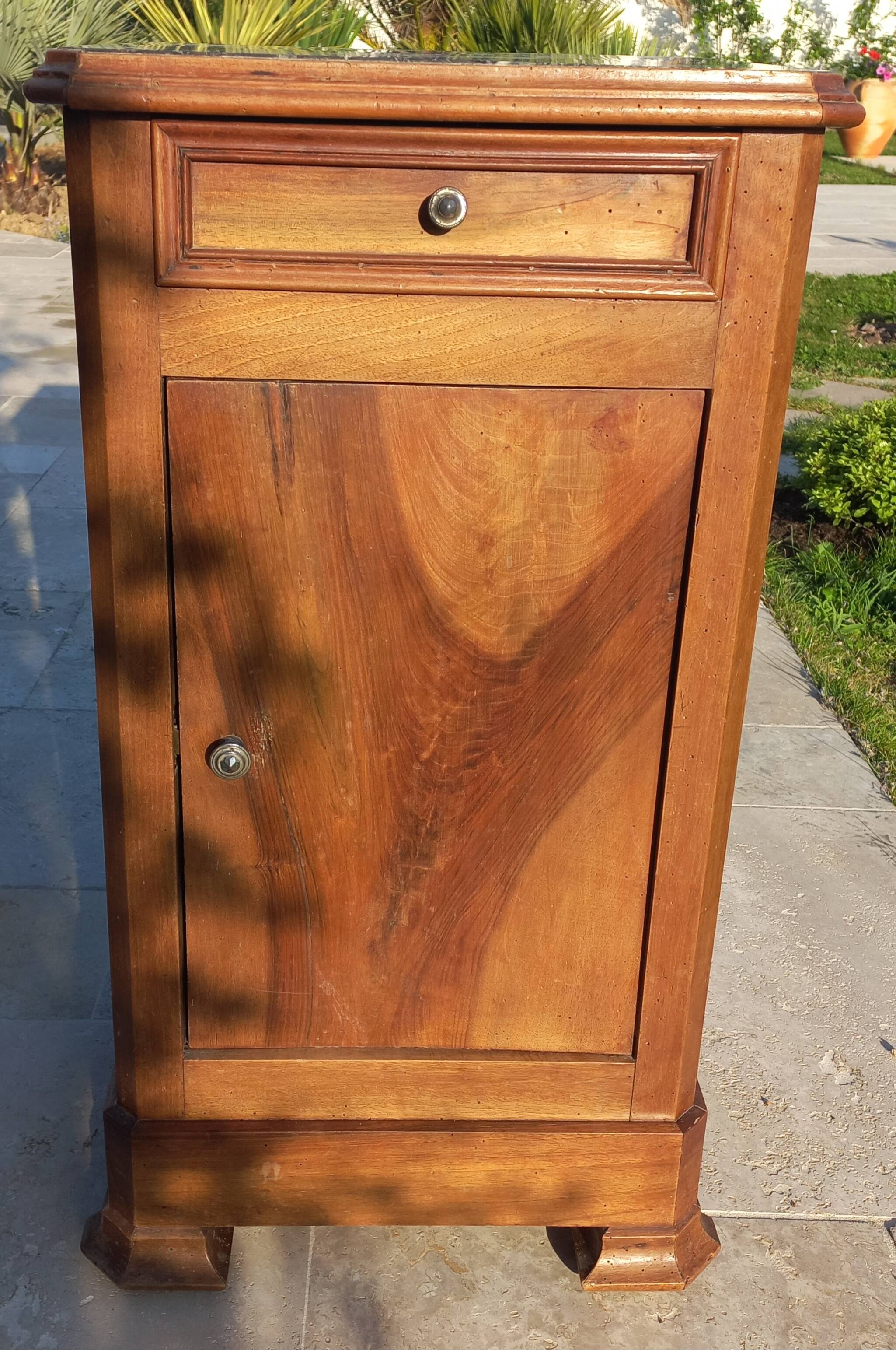 Occasional table, bedside table in solid walnut and marble, late 19th century.