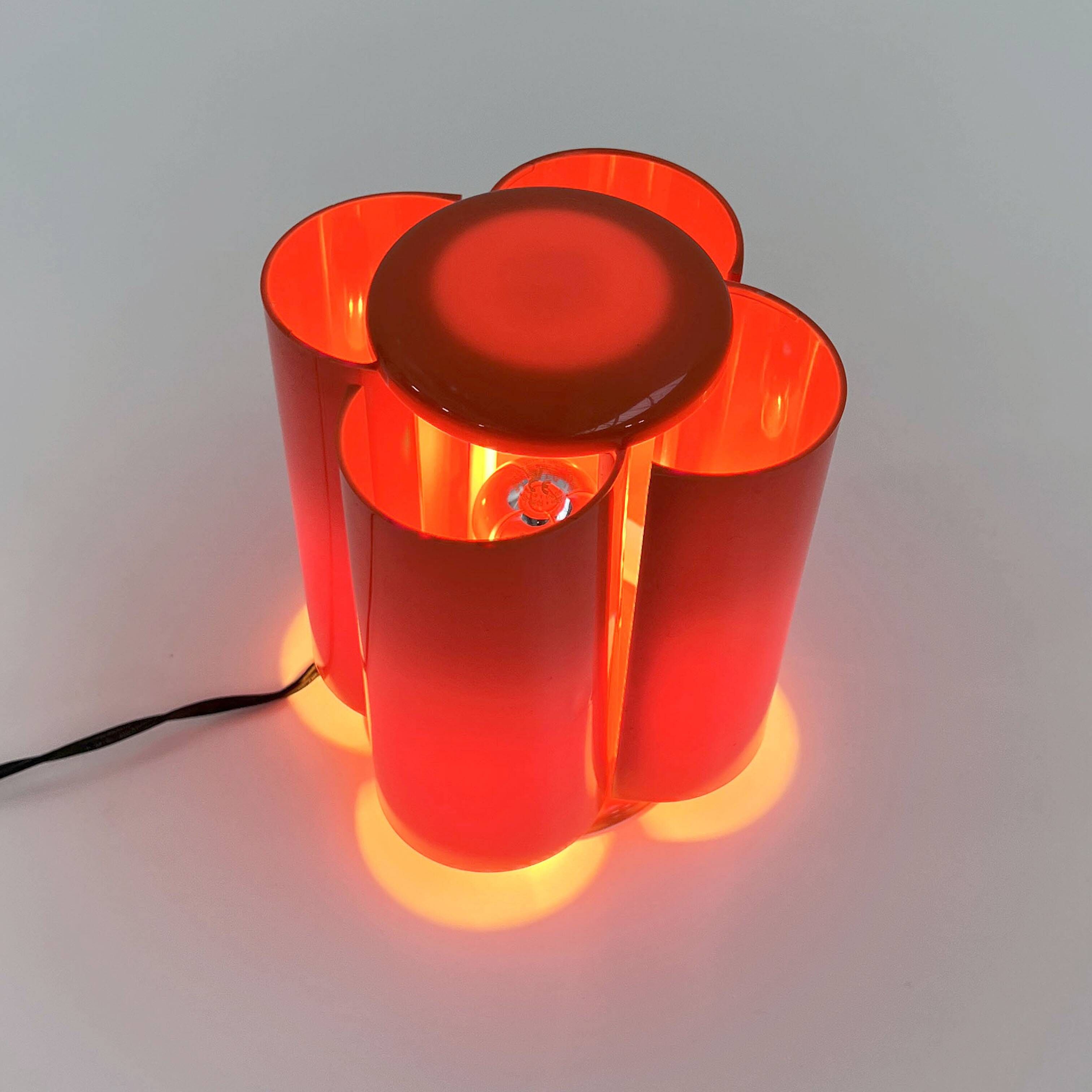 Lampe de table fleur par Studio D.A, Casati & Ponzio pour Lamperti, 1970