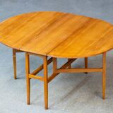 Dining table in scandinavian teck 1960