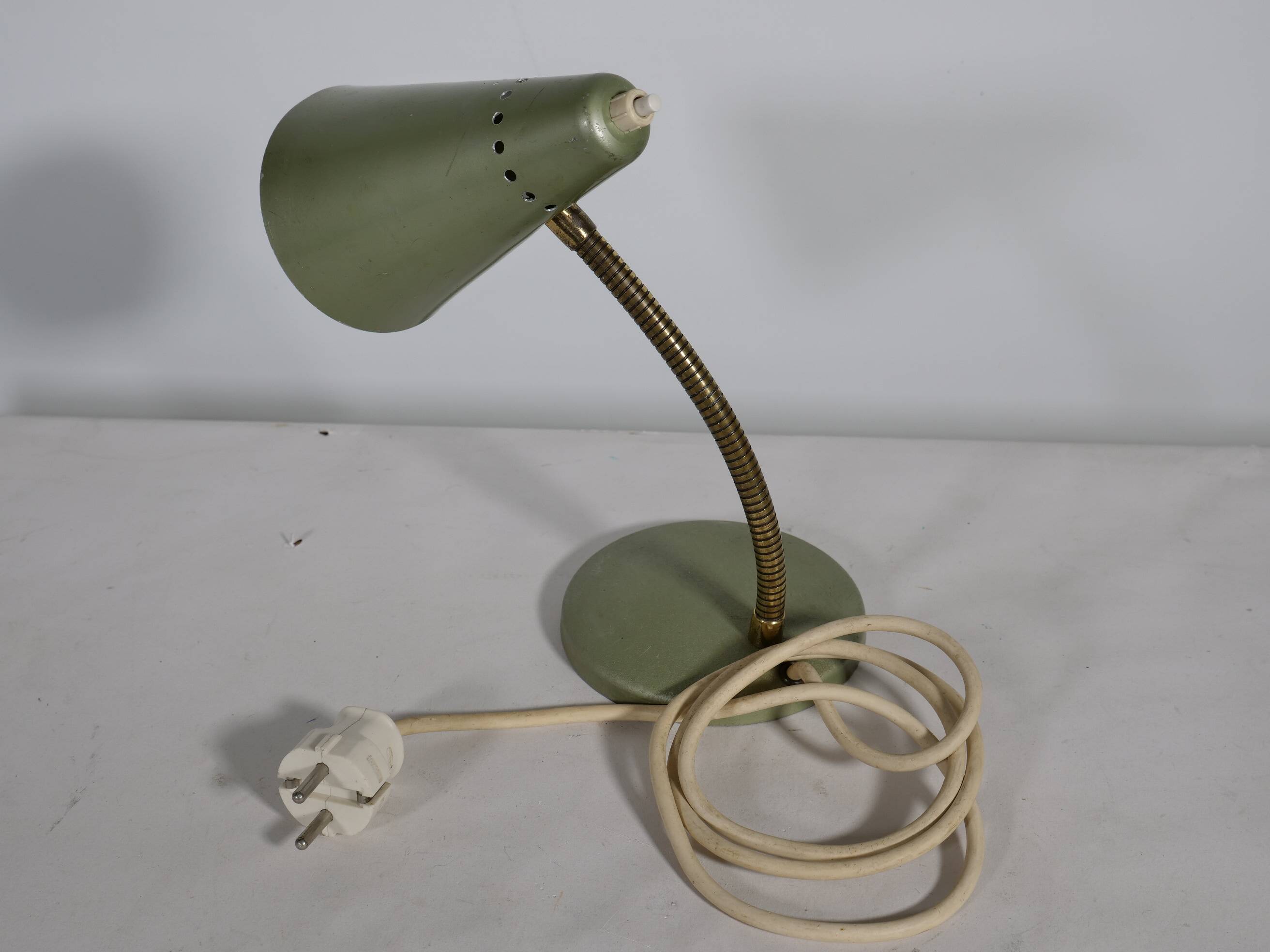 Mid-Century Green Metal Desk Lamp, 1950s