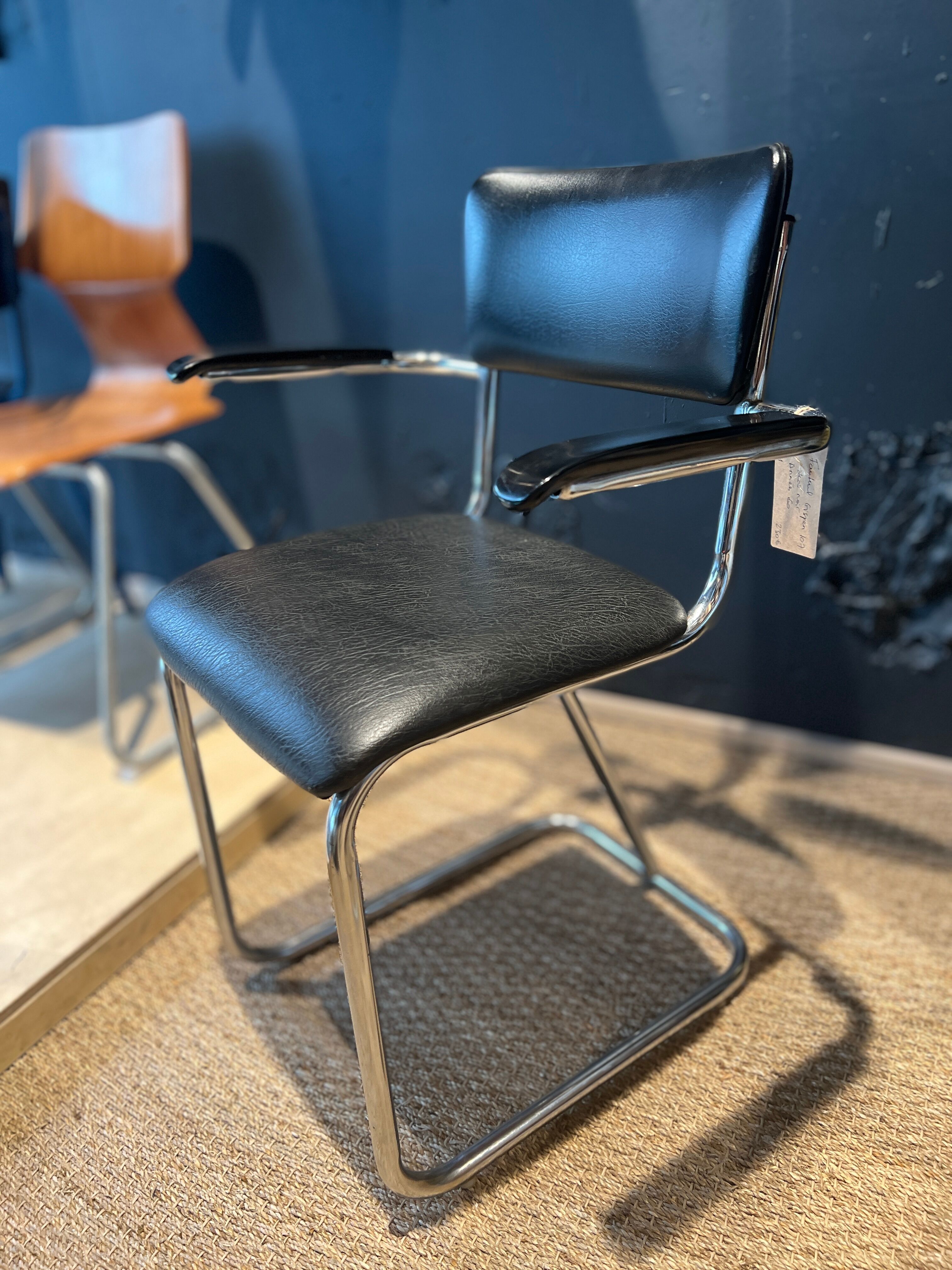 Armchair Gispen model 107 years 60