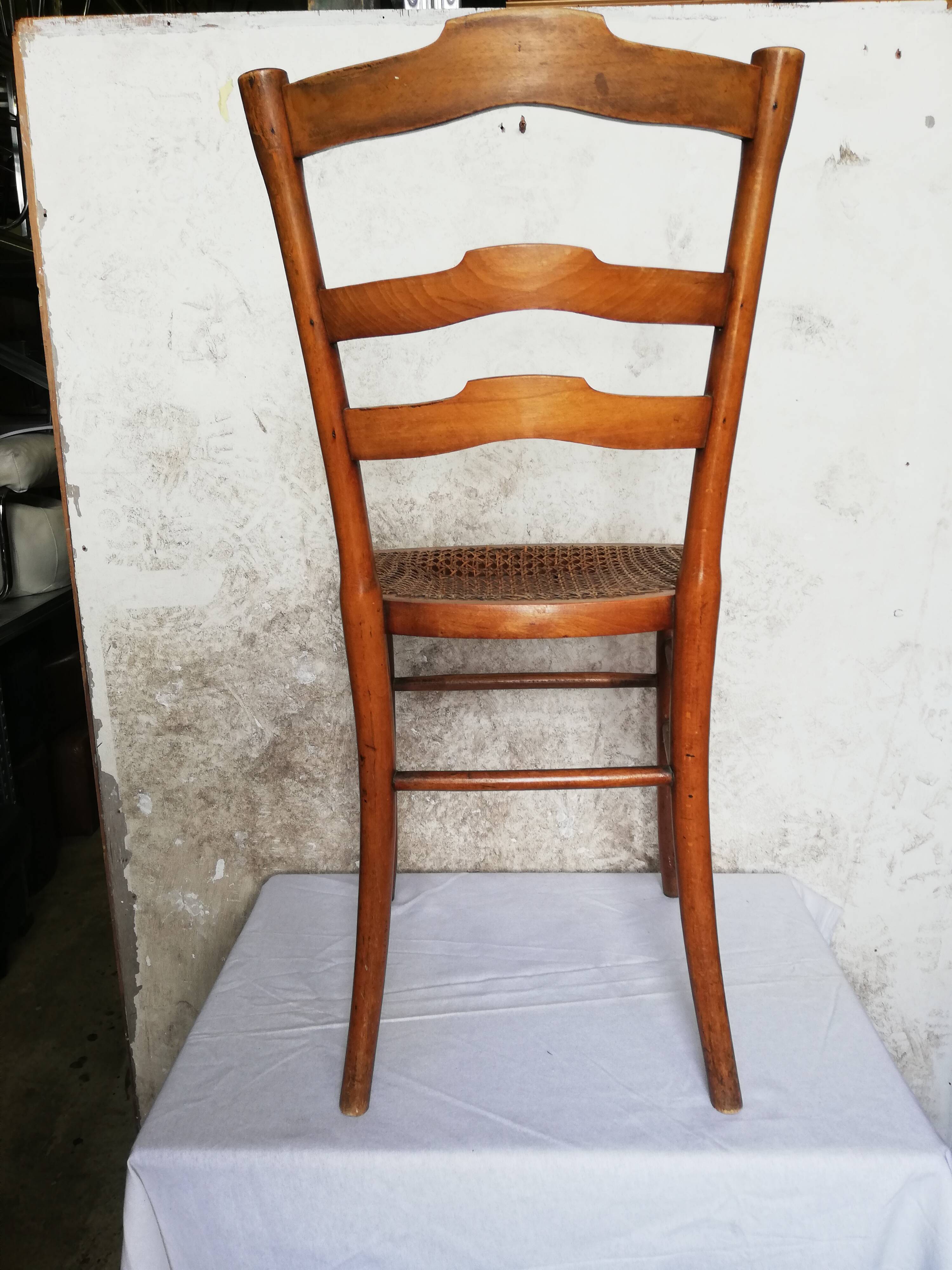 C CHAIR NR, 145