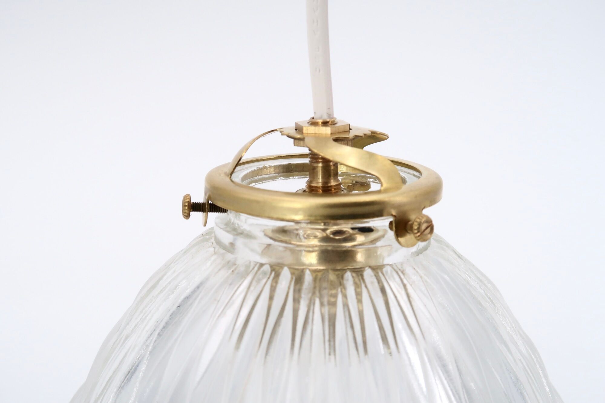 Suspension prismatique Holophane en verre, années 50