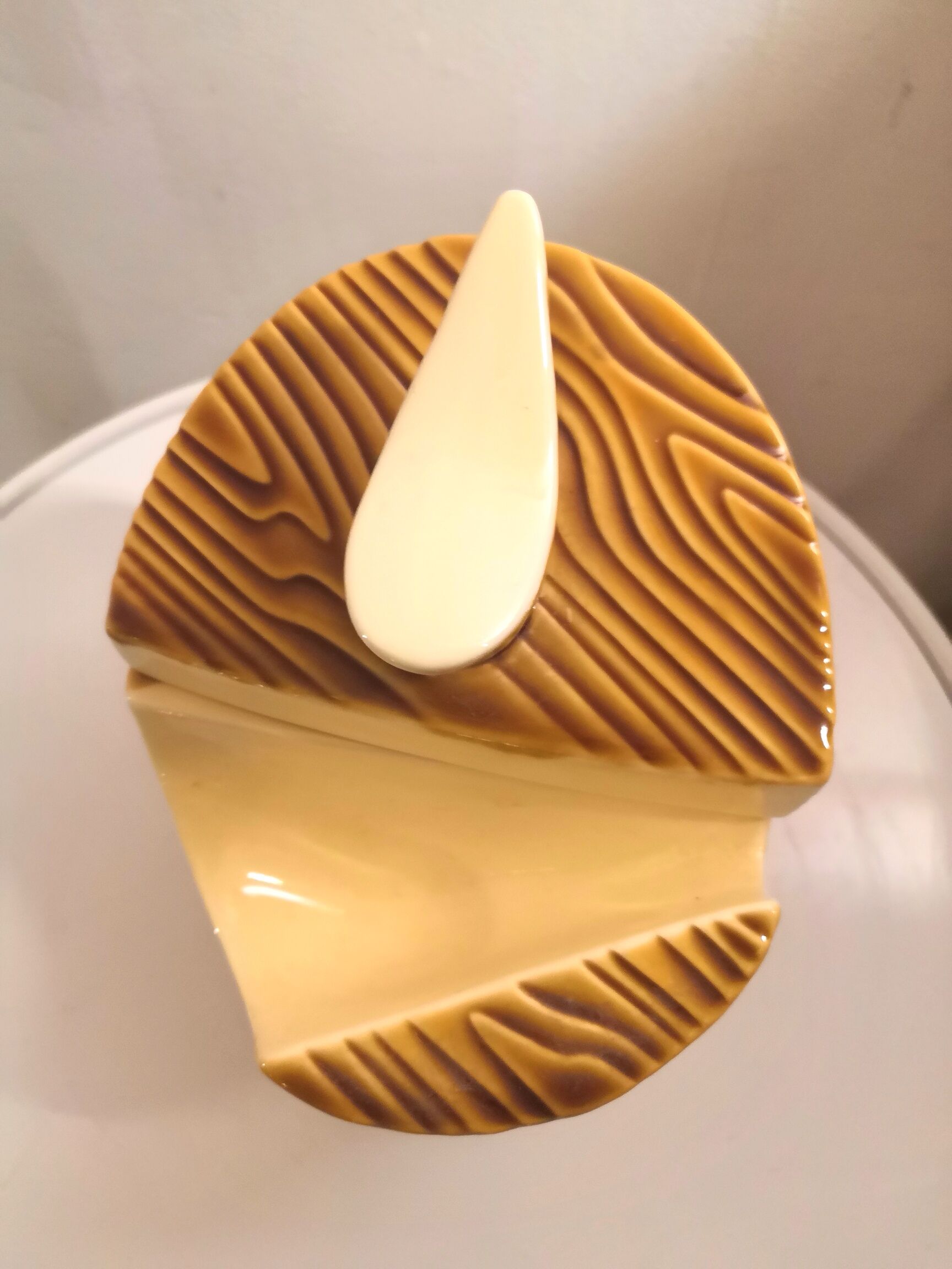 Pofrte pipe et tabatière en céramique design Nicotea années 60