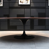 'Tulip' dining table by Eero Saarinen for Knoll Studio