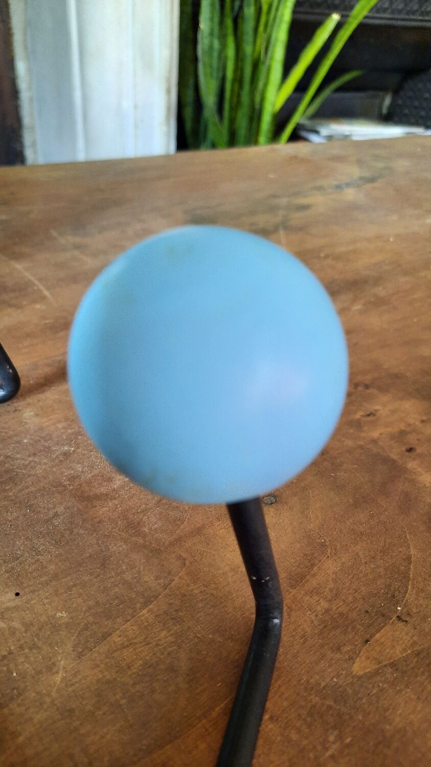 Wall-mounted coat rack 4 balls