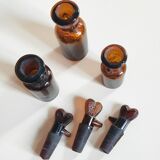 Flacons de pharmacie anciens