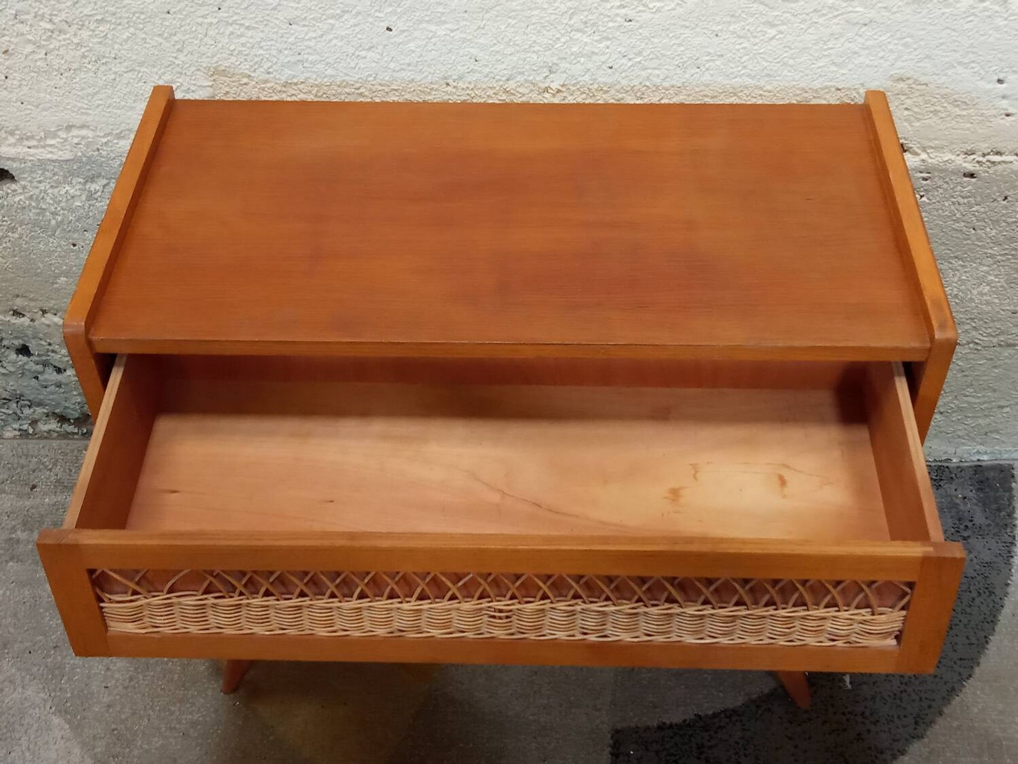 Wooden and rattan chest of drawers from the 50s/60s